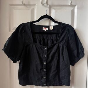 Levi’s Linen Button Up Crop Top